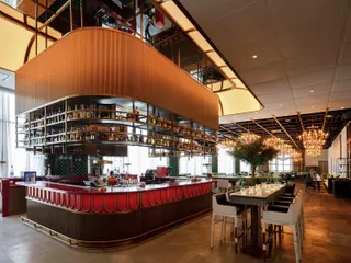 SLS в Business Bay