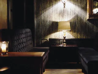 Paramount Tower в Business Bay