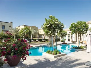 Mushrif Village в Mirdif