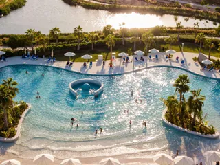 Golf Greens в DAMAC Hills