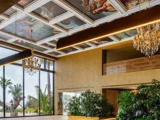 Portofino Hotel в The World Islands