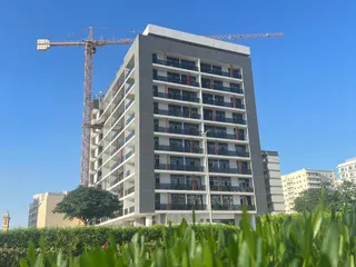 Lancaster в Silicon Oasis