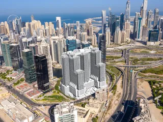 Golf Views Seven City в Jumeirah Lake Towers (JLT)