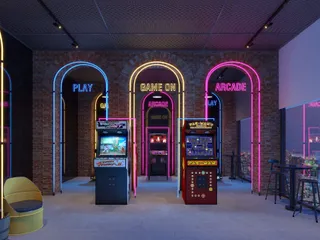 Claydon House в Bu Kadra