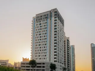 Canal Bay в Business Bay