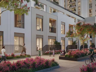 Augusta в Al Yalayis 2