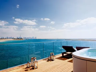 The Heart of Europe - Honeymoon Island and The Floating Seahorse в Dubai