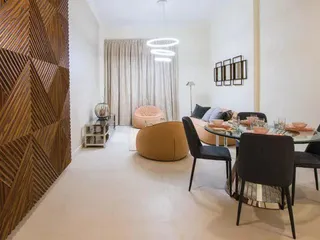 Janayen Avenue в Mirdif