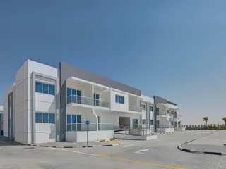 Dezire South в Dubai Industrial City