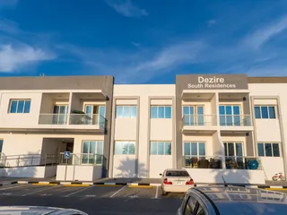Dezire South в Dubai Industrial City