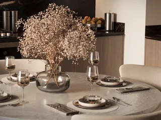 1CTRL в Dubai Land Residence Complex