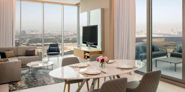 SLS в Business Bay