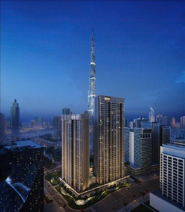 Новая высотная резиденция The Edge с бассейнами и панорамным видом рядом с достопримечательностями, Business Bay, Дубай, ОАЭ