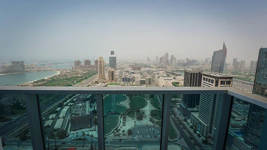 Элитная резиденция Marina Arcade Tower с зонами отдыха и живописными видами, Dubai Marina, ОАЭ