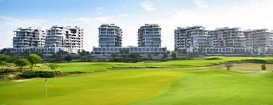 Жилой комплекс Golf Town с полем для гольфа, теннисными кортами и бассейном, DAMAC Hills, Дубай, ОАЭ